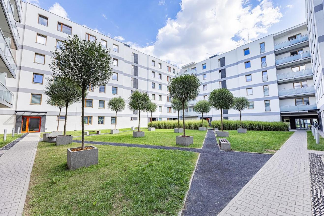 Fajny Apartament Z Parkingiem, Obok Metra. 바르샤바 외부 사진
