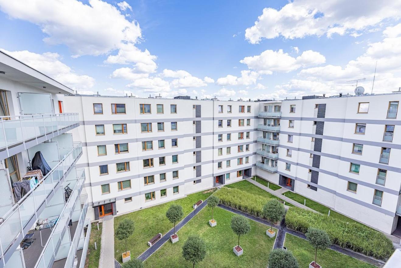 Fajny Apartament Z Parkingiem, Obok Metra. 바르샤바 외부 사진