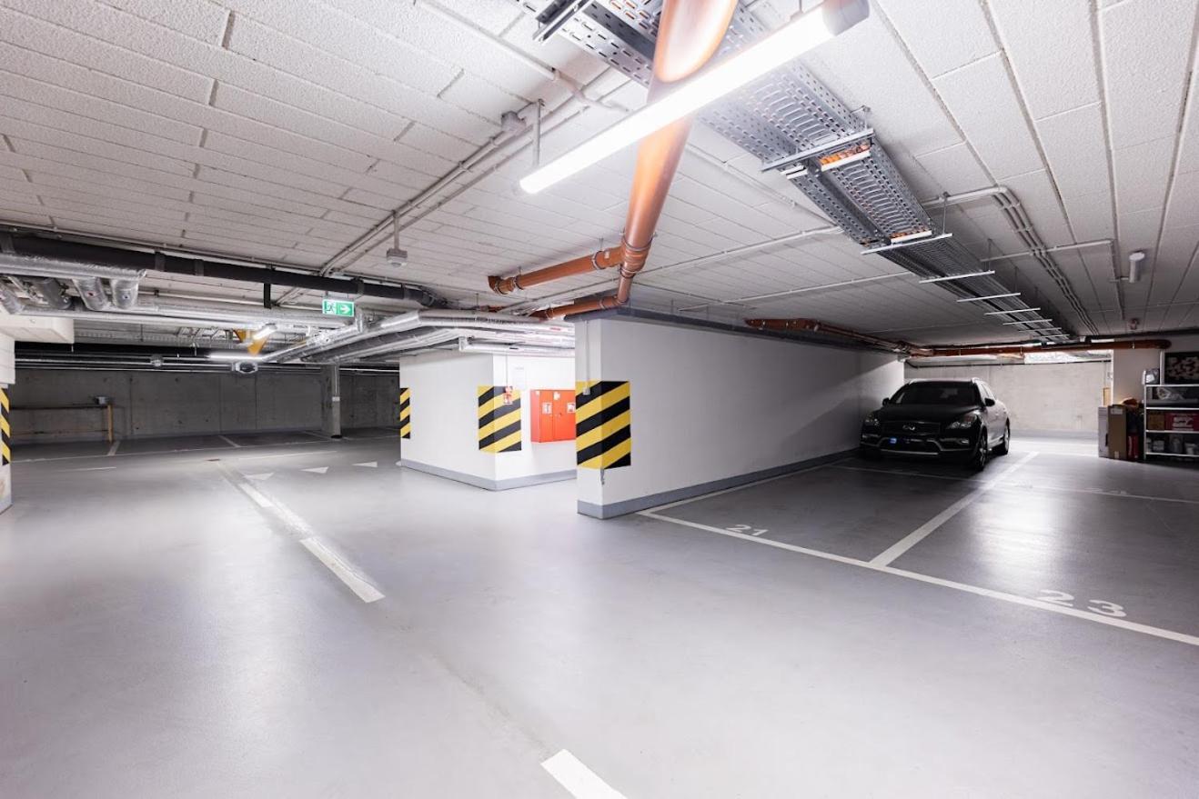 Fajny Apartament Z Parkingiem, Obok Metra. 바르샤바 외부 사진